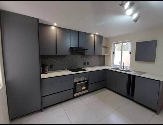 3 BEDROOM PROPERTY TO RENT IN DOWERGLEN EXT 5